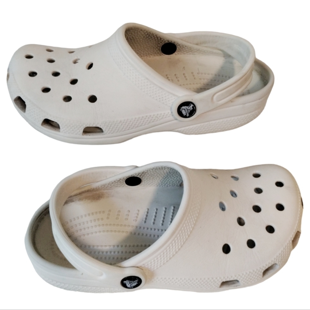 Unisex Classic White Crocs‎ Clogs/Sandals size 5/7 Summer Vacation